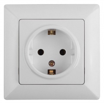 Розетка двойная ЭРА Intro Solo Schuko 2X2P+E 16A 250V со шторками белый 4-206-01 Б0043340